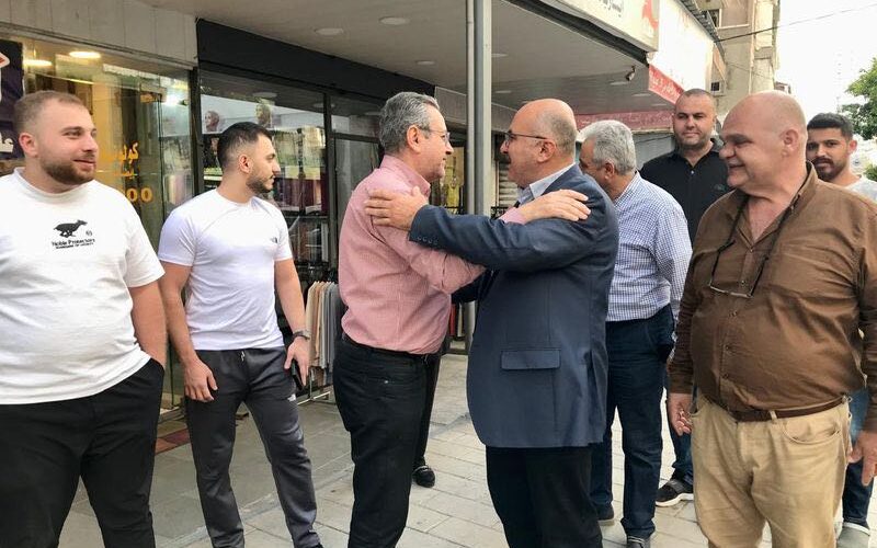 السيد نادر عزام يجول في منطقة ساحة القدس ويلتقي لجنتها والتجار ومخاتير المدينة والشيخ ماهر حمود