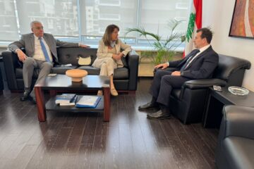 شحادة يستقبل عميدة كلية طب الأسنان في USJ.. ومؤتمر عن الـAI in Healthcare