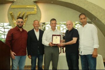 رئيس نادي الهلال كرّم رئيس اللجنة الأولمبية جهاد سلامة  وأمينها العام جودت شاكر في طرابلس