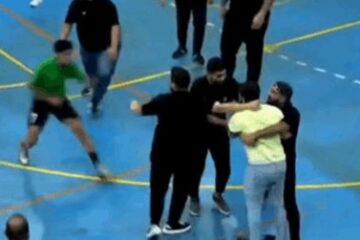 عراك واعتداء على حكم خلال مباراة رياضية في لبنان